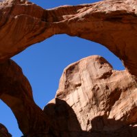 Double Arch je jedním z velkých magnetů parku